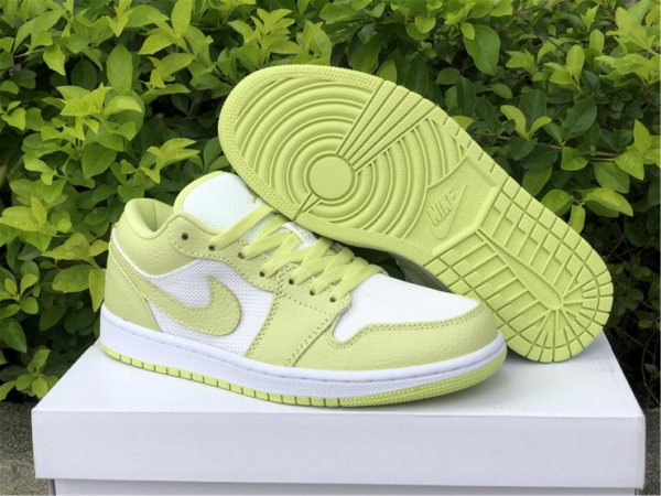 Giày Nike Air Jordan 1 Low 'Limelight' DH9619-103 - Hình ảnh 8