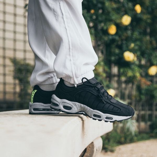 Giày Nike Nike Air Max Tailwind 4 SP 'Black' BV1357-002 - Hình ảnh 2