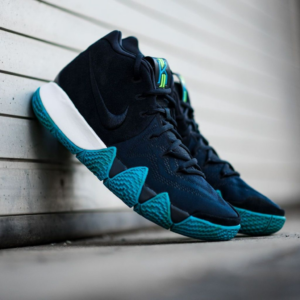 Alternative view of Giày Nike Kyrie 4 'Obsidian' 943806-401