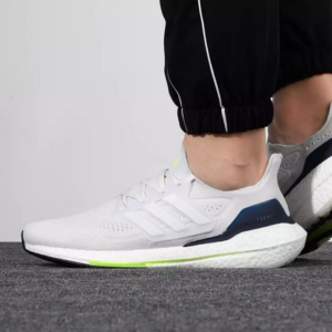 Alternative view of Giày Adidas UltraBoost 21 'Crystal White' FY0371