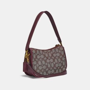 Alternative view of Túi Coach Swinger Bag In Signature Jaccquard C0721 BURGUND