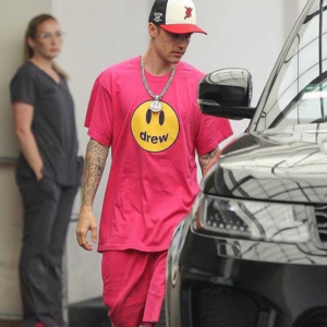 Alternative view of Drew House Mascot SS Tee T-Shirt Red