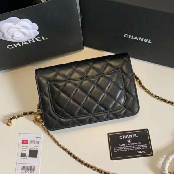 Wallet on chain timelessclassique leather crossbody bag Chanel Grey in  Leather  25261997