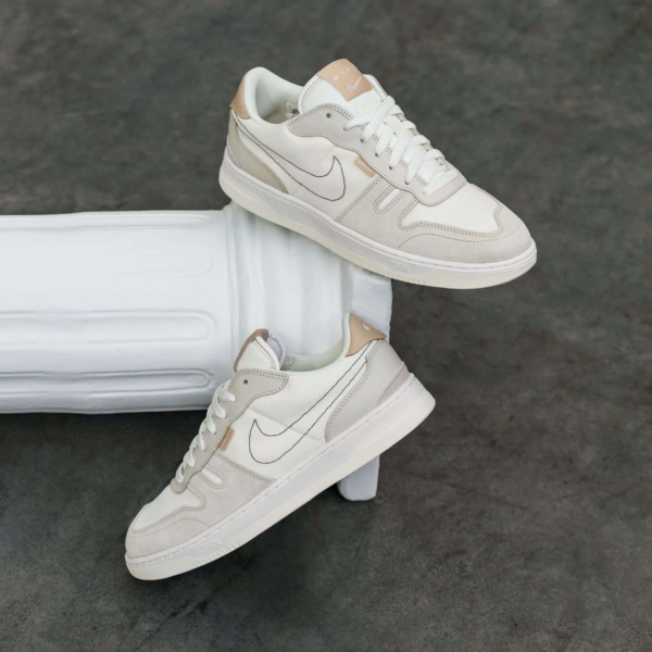 Giày Nike Squash Type 'Sail Shimmer' CJ1640-102 - Hình ảnh 4