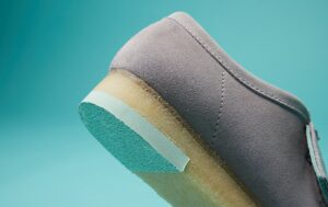 Giay Clarks Wallabee 'Grey Combination' 261-60202