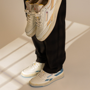 Giay Reebok Club C 85 Vintage 'Chalk Alabaster' GY9654