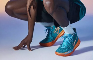 Alternative view of Giày Nike Concepts x Asia Irving x Kyrie 7 'Horus' CT1135-900