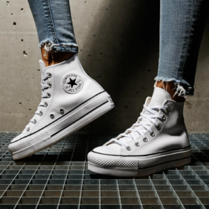 Alternative view of Giày Converse Wmns Chuck Taylor All Star Lift High 'White' 561676C