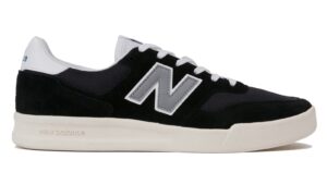 Giày New Balance 300 'Oreo' CRT300O2