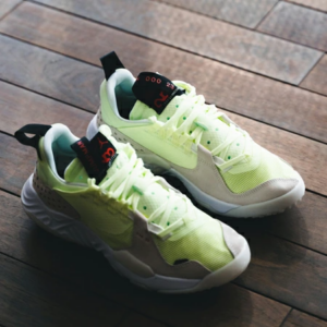 Giay Nike Air Jordan Delta 'Barely Volt' CT1003-700