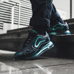 Alternative view of Giày Nike Air Max 720 'Throwback Future' AO2924-003