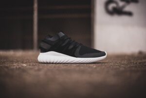 Alternative view of Giày Adidas Tubular Nova Primeknit 'Core Black' S80110