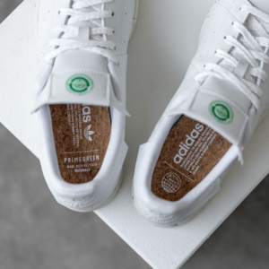 Alternative view of Giày Adidas Stan Smith 'Clean Classics Collection White Green' FU9609