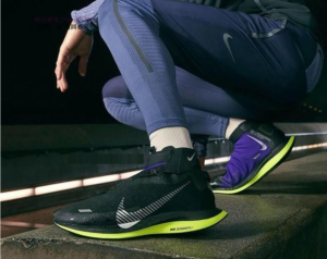 Alternative view of Giày Nike Zoom Pegasus Turbo Shield WP 'Black Voltage Purple' CJ9712-001