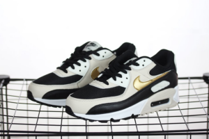 Alternative view of Giày Nike Wmns Air Max 90 'Black Metallic Gold' DB9578-001