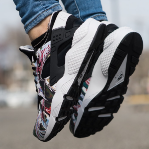 Alternative view of Giày Nike Wmns Air Huarache 'Marble Dye' 683818-017