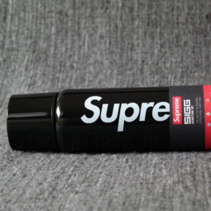 Alternative view of Supreme SIGG Vacuum Insulated 0.75L Bottle Black SUP-SIVI0BBK