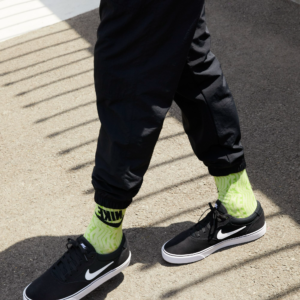 Alternative view of Giày Nike Chron 2 SB 'Black White' DM3493-001