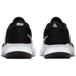 Giay Nike Youth Freak 4 GS 'Oreo' DQ0553-101