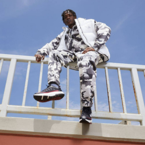 Giay Nike Air Max AP 'Black Team Red' DQ3959-001