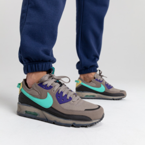Alternative view of Giày Nike Air Max 90 Terrascape 'Brown' DQ3987-001