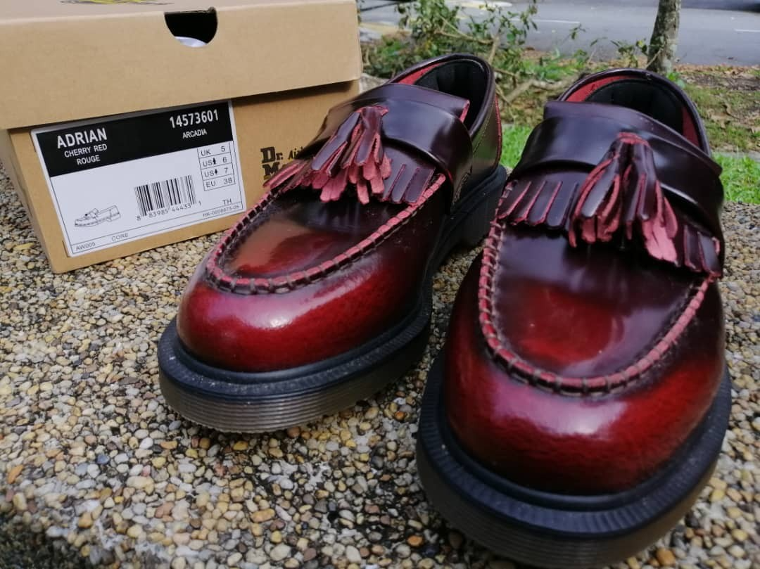 Giày Dr. Martens Cherry Red Adrian Leather Tassel Loafers 14573601