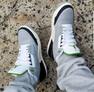 Alternative view of Giày Giày Nike Air Jordan 3 'Air Trainer 1 Chlorophyll' 136064-006