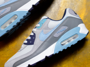 Giay Nike Air Max 90 'White Grey Blue' DM0029-003