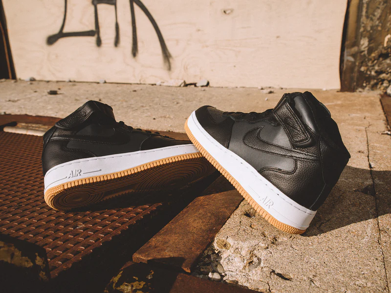 Nike Air Force 1 Mid Black/Gum DV7585-001