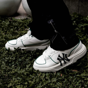 Alternative view of Giày MLB Chunky Liner New York Yankees White Green 3ASXCA12N-50GNS