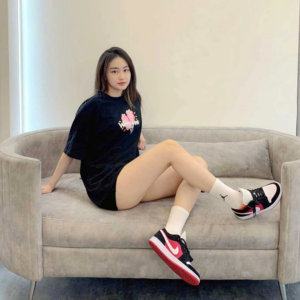 Alternative view of Giày Nike Wmns Air Jordan 1 Low 'Gym Red Black' DC0774-016