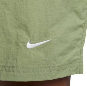 Quan Nike Solo Swoosh 'Green Moss' DX0750-386