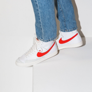 Alternative view of Giày Nike Blazer Mid '77 Vintage 'Habanero Red' BQ6806-600