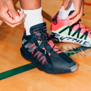 Alternative view of Giày Adidas Dame 6 'Ruthless' EF9866