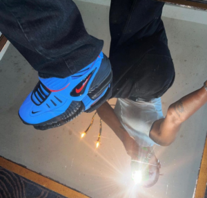 Giay Nike Air Adjust Force Ambush 'University Blue Habanero Red' DM8465-400