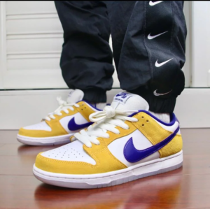 Alternative view of Giày Nike Dunk Low Pro SB 'Laser Orange' BQ6817-800
