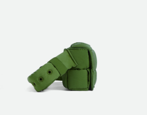 Tui Bottega Veneta Padded Tech Cassette Belt 'Avocado' 679763VBO803139