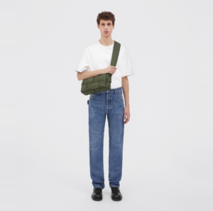 Tui Bottega Veneta Padded Tech Cassette 'Crocodile' 718398VMBN43248