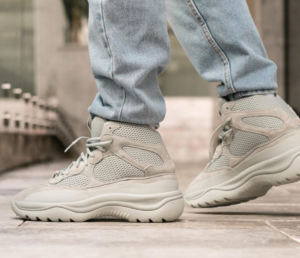 Alternative view of Giày Adidas Yeezy Desert Boot 'Rock' EG6462
