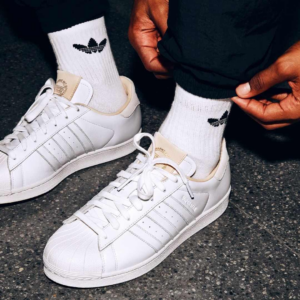 Alternative view of Giày Adidas Superstar 'Home Of Classics' EF2102