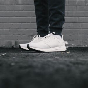 Alternative view of Giày Adidas UltraBoost 20 'Cloud White' EG0713