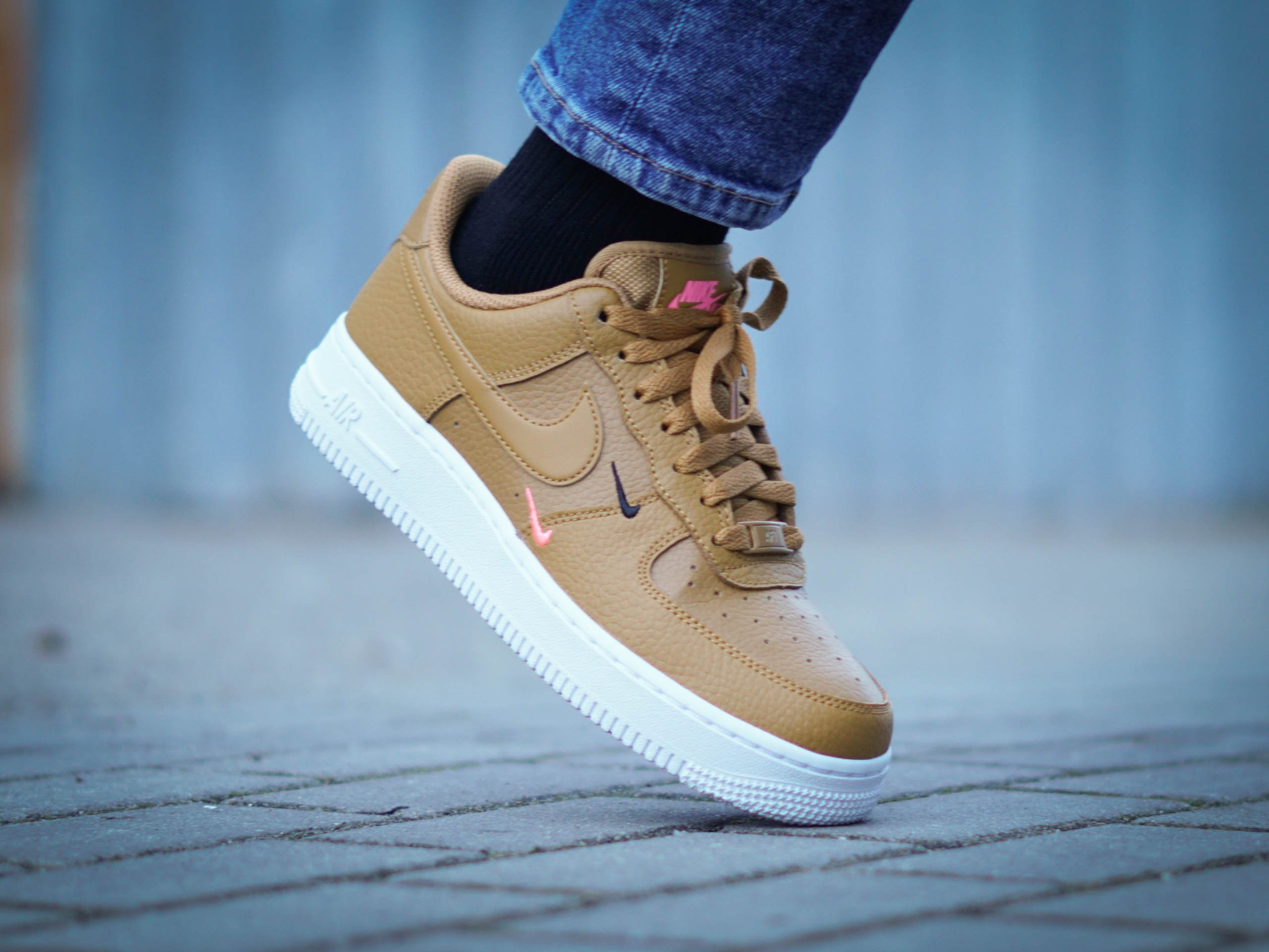 Nike - Air Force 1 '07 ESS CT1989-700 - Sneakers - Brown