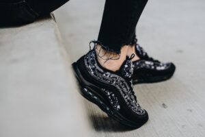 Alternative view of Giày Nike Air Max 97 'Grey Confetti' AO2325-002