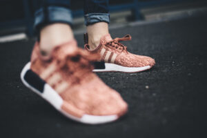 Alternative view of Giày Adidas NMD R1 Women 'Raw Pink' BY9648