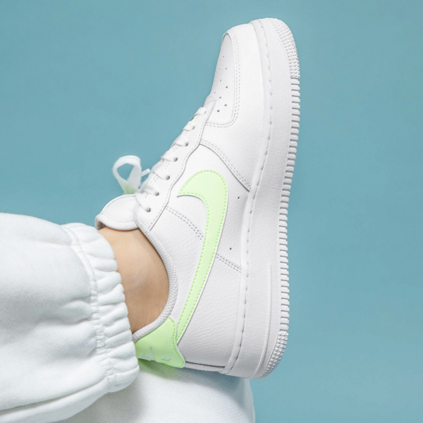 Giày Nike Wmns Air Force 1 Low 'Barely Volt' 315115-155 - Hình ảnh 2