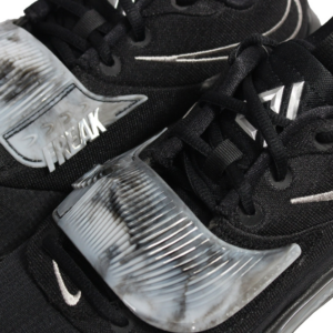 Giay Nike Zoom Freak 3 'Black Wolf Grey' DA0695-002