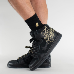 Giay Nike SB Dunk High FAUST 'Black Gold' DH7755-001