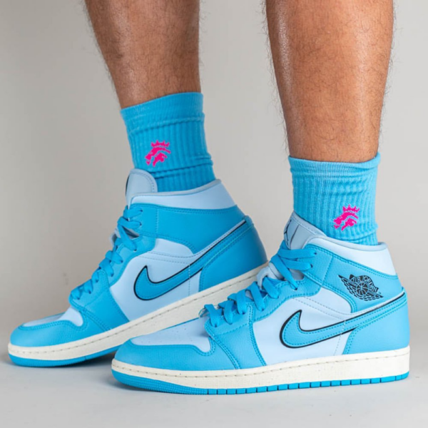 Giày Nike Air Jordan 1 Mid SE 'Ice Blue' DV1302-400 - Hình ảnh 3