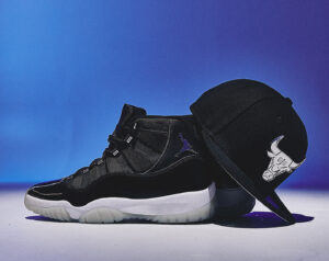 Alternative view of Giày Nike Air Jordan 11 Retro GS Jubilee 25th Anniversary 378038-011