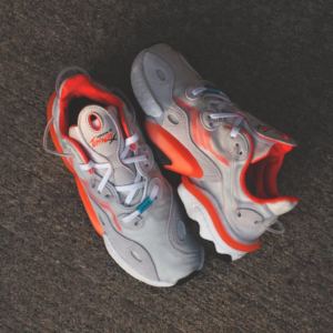 Alternative view of Giày Adidas Torsion X 'Solar Red' EH0244